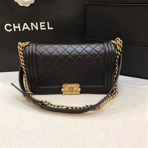 chanel boy lambskin black